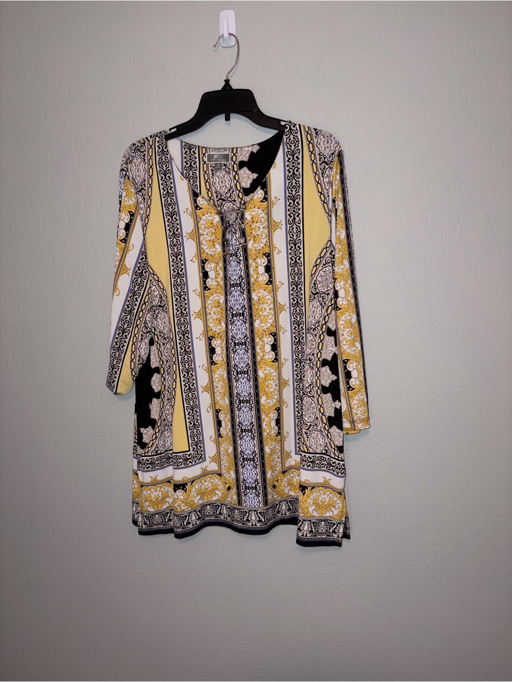 JM Collection Tunic Studded Top Size 2X